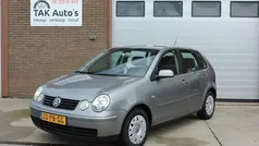 Gebruikt 2004 VW Polo Hatchback | € 2.499 (Eerlijke prijs)