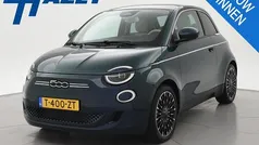 Gebruikt 2023 Fiat 500e La Prima Hatchback | € 23.850 (Eerlijke prijs)