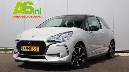 Occasion DS Automobiles DS3 Business 131 PK (96 kW) 2018 Metallic of parerlmoerlak two tone blanc perl Hatchback