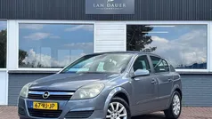 Gebruikt 2005 Opel Astra Elegance Hatchback | € 1.295 (Eerlijke prijs)