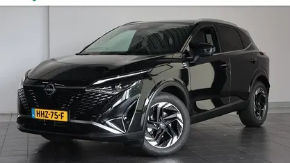 Zwart Gebruikt 2025 Nissan Qashqai N-Connecta SUV | € 39.340 (Eerlijke prijs)