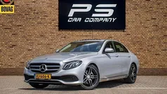 Grijs, metallic lak Gebruikt 2018 Mercedes E250 Sedan | € 27.950 (Eerlijke prijs)