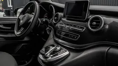 Bruin Gebruikt 2016 Mercedes V220 MPV | € 29.950 (Eerlijke prijs)