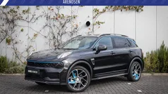 Zwart Gebruikt 2022 Lynk & Co 01 SUV | € 26.694 (Eerlijke prijs)