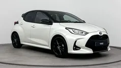 Gebruikt 2022 Toyota Yaris Hybrid Executive Hatchback | € 24.999 (Eerlijke prijs)