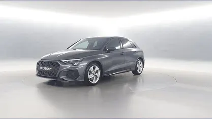 Grijs Gebruikt 2024 Audi A3 Sportback S-Line Hatchback | € 35.440 (Eerlijke prijs)