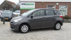 Grijs Gebruikt 2012 Toyota Verso-S Comfort MPV | € 6.750 (Eerlijke prijs)