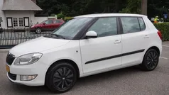 Wit Gebruikt 2011 Skoda Fabia Ambition Hatchback | € 3.900 (Eerlijke prijs)