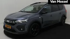 Gebruikt 2024 Dacia Jogger Extreme MPV | € 23.925 (Eerlijke prijs)
