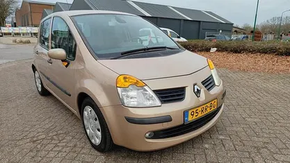 Gebruikt 2005 Renault Modus MPV | € 2.850 (Eerlijke prijs)