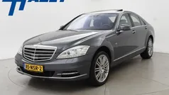 Grijs, metallic lak Gebruikt 2009 Mercedes S400 Sedan | € 19.750 (Eerlijke prijs)