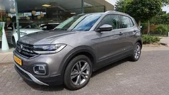Grijs Gebruikt 2019 VW T-Cross Style SUV | € 22.450 (Goede deal)