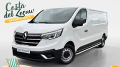 Licht ijswit 369 Gebruikt 2022 Renault Trafic Van | € 19.535 (Goede deal)