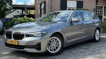 Occasion 2023 BMW 520 Comfort Edition Stationwagen | € 36.444 (Goede deal)