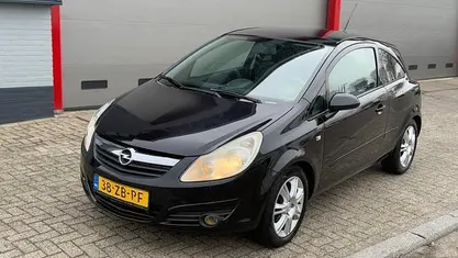 Occasion Opel Corsa Essentia 80 PK (58 kW) 2007 Hatchback