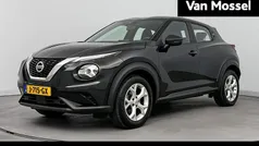 Zwart Gebruikt 2020 Nissan Juke Acenta SUV | € 15.930 (Eerlijke prijs)