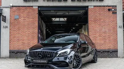 Occasion Mercedes A45 AMG AMG 381 PK (280 kW) 2018 Zwart Hatchback