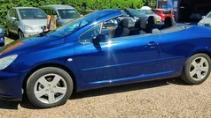 Blauw Gebruikt 2005 Peugeot 307 CC Cabriolet | € 2.750 (Eerlijke prijs)