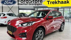 Rood Gebruikt 2021 Ford Kuga ST-Line SUV | € 26.950 (Eerlijke prijs)