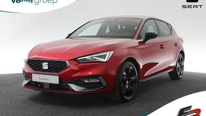 Occasion 2025 Seat Leon Business Hatchback | € 42.000 (Eerlijke prijs)