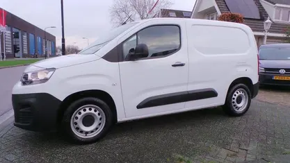 Wit Gebruikt 2020 Citroën Berlingo MPV | € 12.950 (Eerlijke prijs)