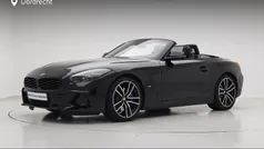 Zwart Gebruikt 2024 BMW Z4 Comfort Edition Cabriolet | € 56.895 (Eerlijke prijs)