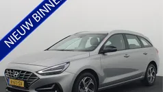 Gebruikt 2022 Hyundai i30 Comfort Stationwagen | € 19.283 (Eerlijke prijs)