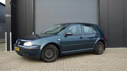 Occasion 2001 VW Golf IV Trendline Hatchback | € 1.999 (Goede deal)