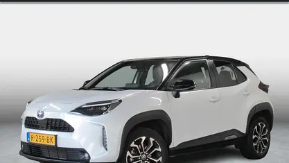 Wit Occasion 2022 Toyota Yaris Cross Edition SUV | € 25.950 (Eerlijke prijs)