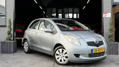 Occasion 2006 Toyota Yaris Terra Hatchback | € 3.500 (Eerlijke prijs)