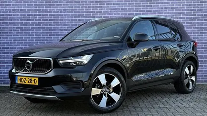 Occasion Volvo XC40 Momentum 2025 SUV