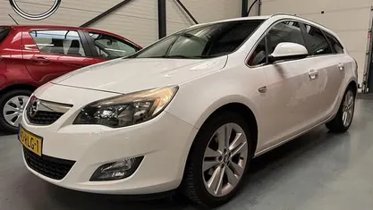 Occasion 2011 Opel Astra Sport Stationwagen | € 2.750 (Eerlijke prijs)