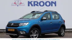 Blauw Gebruikt 2017 Dacia Sandero Lauréate Hatchback | € 8.950 (Eerlijke prijs)