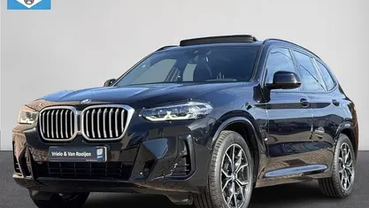 Zwart Gebruikt 2023 BMW X3 Executive SUV | € 51.890 (Eerlijke prijs)