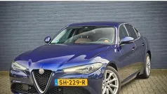 Blauw Gebruikt 2018 Alfa Romeo Giulia Business Sedan | € 16.450 (Goede deal)