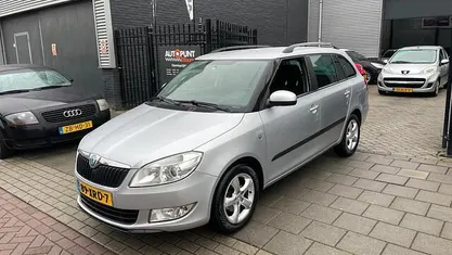 Occasion Skoda Fabia Tour 86 PK (63 kW) 2012 Grijs Stationwagen