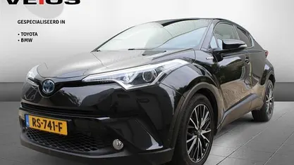 Zwart Gebruikt 2018 Toyota C-HR Team SUV | € 18.450 (Eerlijke prijs)