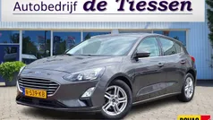 Grijs Gebruikt 2021 Ford Focus Business Edition Hatchback | € 16.445 (Eerlijke prijs)