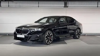 Occasion 2025 BMW 540 Comfort Edition Sedan | € 86.900 (Super prijs)