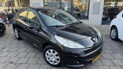 Occasion 2006 Peugeot 207 Hatchback | € 1.950 (Eerlijke prijs)