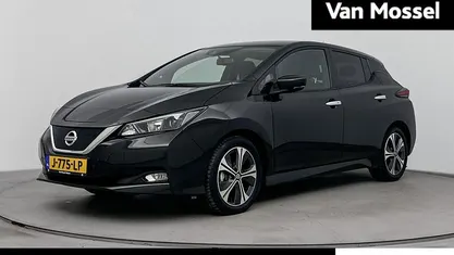 Zwart Gebruikt 2020 Nissan Leaf N-Connecta Hatchback | € 13.940 (Eerlijke prijs)