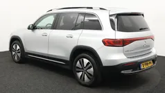 Mercedes EQB250
