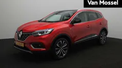 Rood Gebruikt 2020 Renault Kadjar Bose Edition SUV | € 20.695 (Eerlijke prijs)
