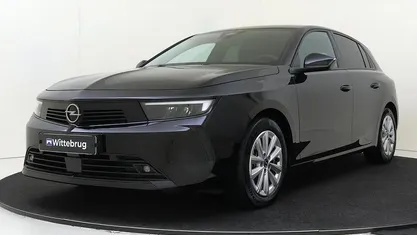 Gebruikt 2025 Opel Astra Business Edition Hatchback | € 24.925 (Super prijs)