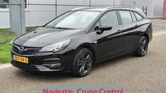 Zwart Gebruikt 2020 Opel Astra Edition Stationwagen | € 12.950 (Eerlijke prijs)