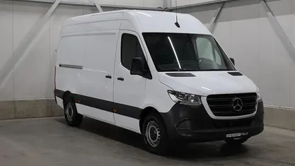 Wit Occasion 2023 Mercedes Sprinter Van | € 33.995 (Super prijs)
