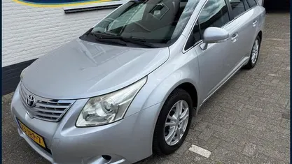 Occasion Toyota Avensis Comfort 132 PK (97 kW) 2009 Grijs Stationwagen