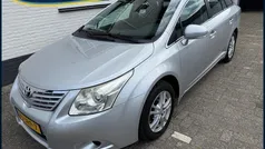Grijs Gebruikt 2009 Toyota Avensis Comfort Stationwagen | € 5.490 (Eerlijke prijs)