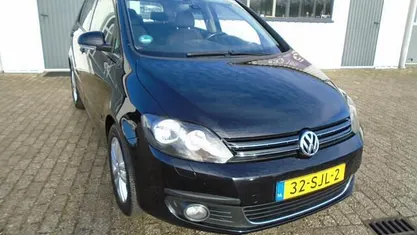 Mpv Gebruikt 2011 VW Golf Plus Highline MPV | € 3.500 (Goede deal)