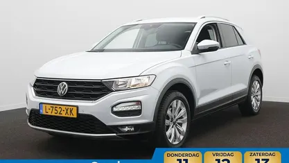 Gebruikt 2021 VW T-Roc Style SUV | € 21.795 (Eerlijke prijs)